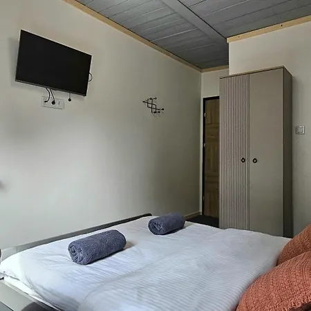 Lägenhet Art *